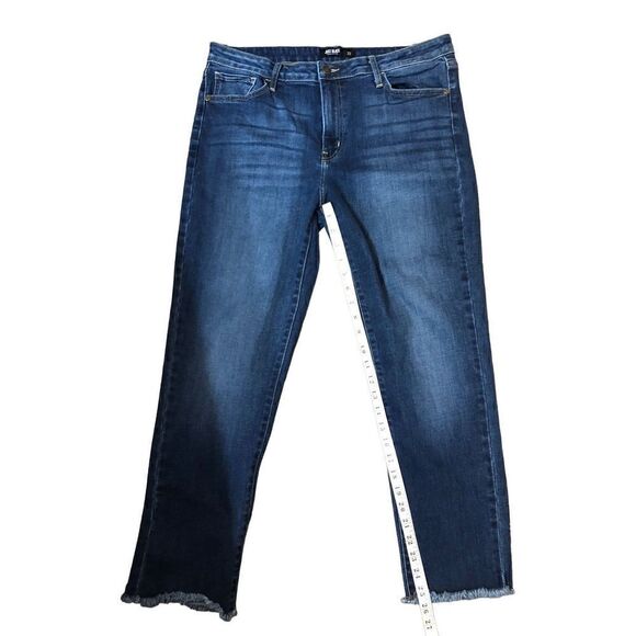 Black Label high rise medium wash frayed hem jeans - Picture 7 of 10